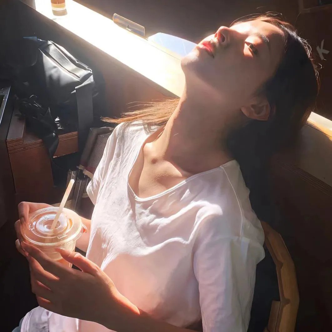 最近，我的妹妹有点怪